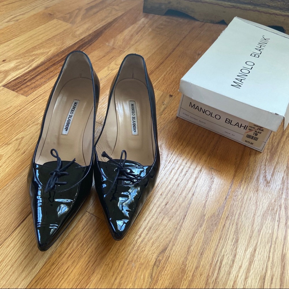 Manola Blahnik Patent Leather Kitten Heels